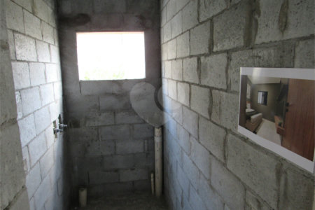 Casa à venda com 2 quartos no condomínio Edifício Cristo Rei, Arujá - SP