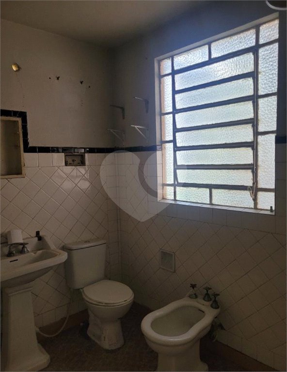 Casa de Vila à venda com 2 quartos em Vila Hortência, Sorocaba, SP
