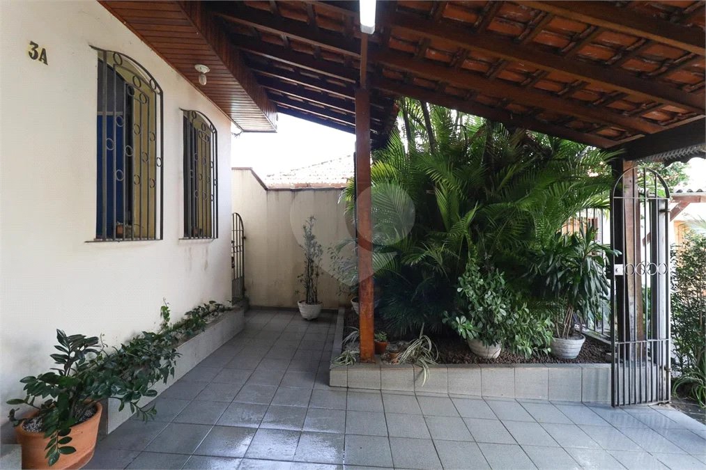 Casa à venda com 3 quartos, sendo 1 suíte,  em Vila Medeiros, São Paulo, SP