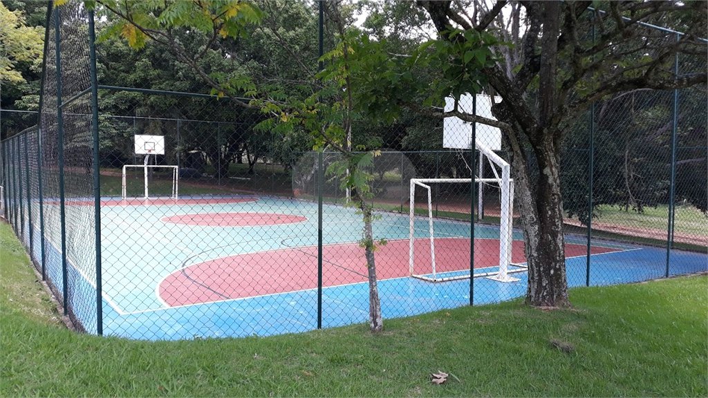 Casa à venda com 5 quartos, sendo 4 suítes, no condomínio Santa Teresa, Itupeva - SP