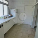 Apartamento para alugar com 3 quartos, sendo 1 suíte, em Jardim Paulista, São Paulo, SP