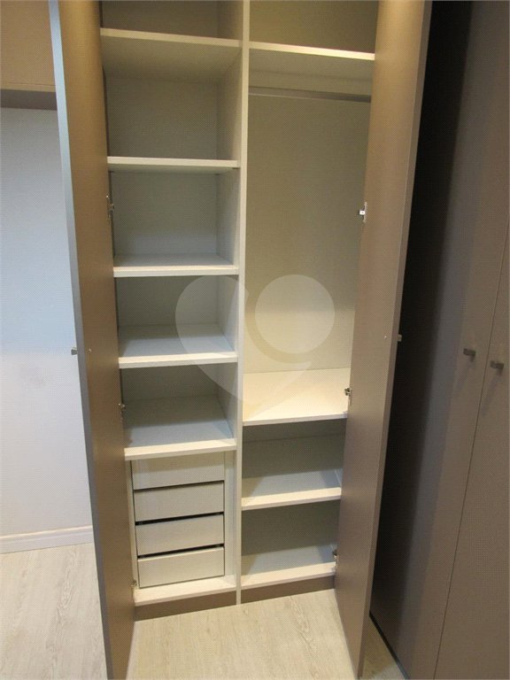 Apartamento à venda com 2 quartos, sendo 1 suíte, em Barra Funda, São Paulo, SP
