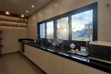 Casa à venda com 3 suítes no condomínio Saint Patrick, Sorocaba - SP