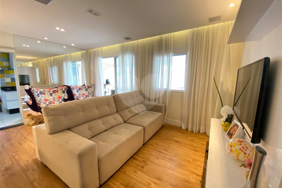 Apartamento à venda com 2 suítes em Parada Inglesa, São Paulo, SP