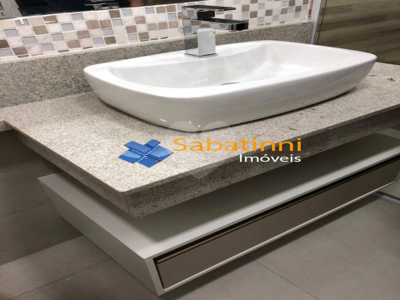 Apartamento à venda com 3 quartos, sendo 2 suítes, em Jardim Paulista, São Paulo, SP