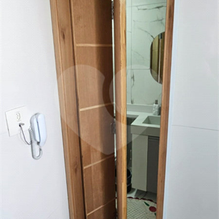 Triplex à venda com 2 quartos, sendo 1 suíte, em Vila Metalúrgica, Santo André, SP