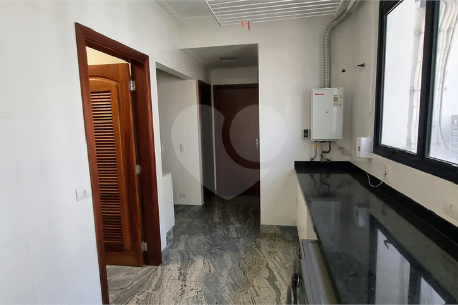 Apartamento à venda com 4 quartos, sendo 3 suítes, em Santana, São Paulo, SP