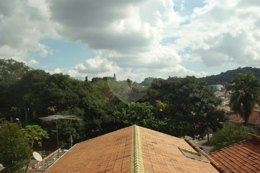 Sobrado à venda com 3 quartos em Tremembé, São Paulo, SP