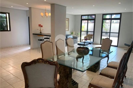 Apartamento à venda ou para alugar com 4 quartos, sendo 1 suíte, em Pinheiros, São Paulo, SP