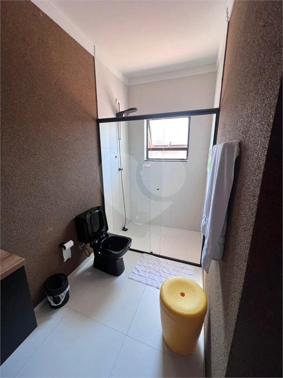 Casa à venda com 3 quartos, sendo 2 suítes,  no condomínio Residencial Alto da Floresta, Bom Jesus dos Perdões - SP