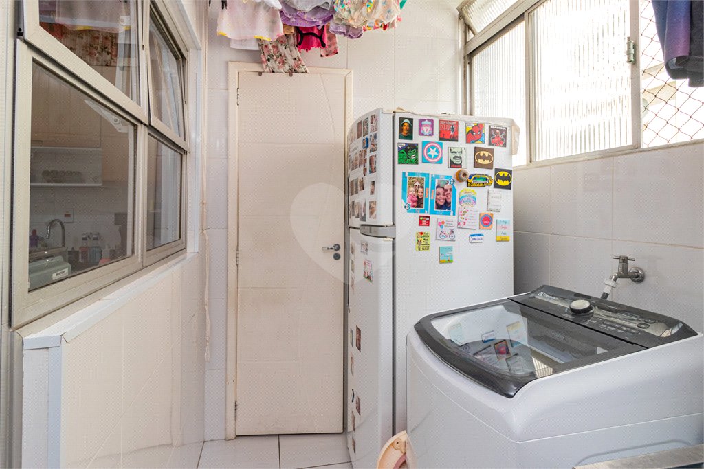 Apartamento à venda com 3 quartos, sendo 1 suíte, em Jardim Paulista, São Paulo, SP