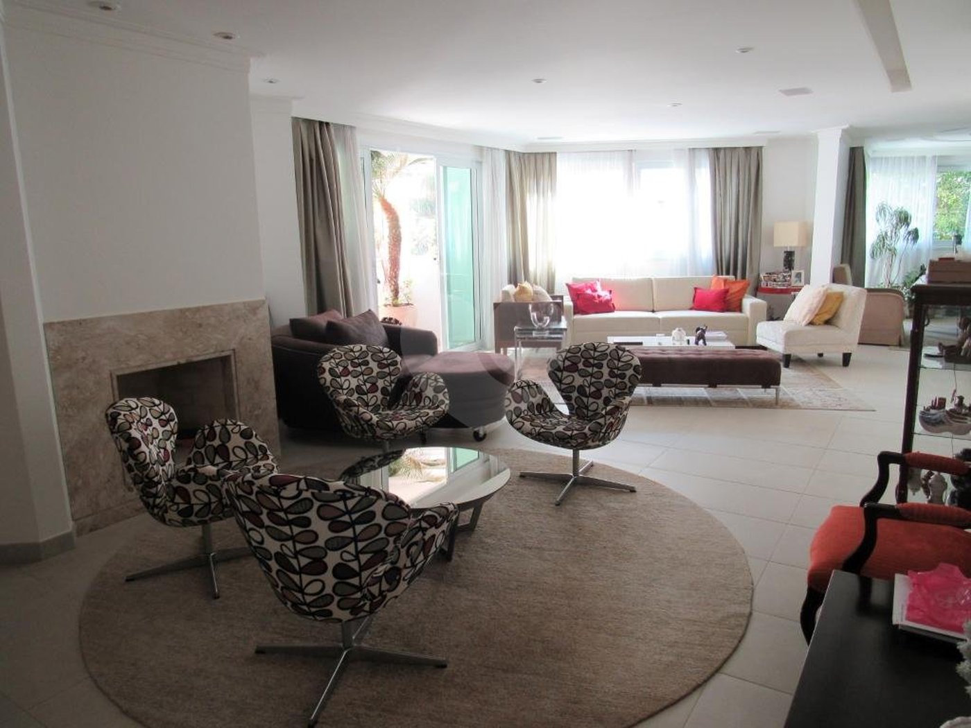 Apartamento à venda com 3 suítes em Real Parque, São Paulo, SP