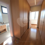 Casa à venda com 4 suítes no condomínio Villa dos Pinheiros, Indaiatuba - SP