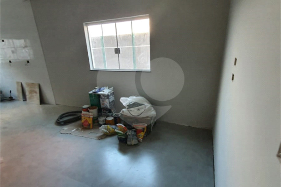 Casa à venda com 3 suítes em Vila Maricy, Guarulhos, SP