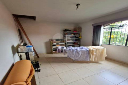 Casa à venda com 1 quarto, sendo 3 suítes, em Campo Grande, Rio de Janeiro, RJ