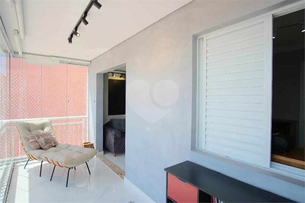 Apartamento à venda com 3 quartos, sendo 1 suíte,  em Vila Matilde, São Paulo, SP