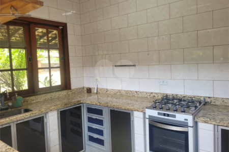 Chácara à venda com 5 quartos, sendo 1 suíte, em Chácara Residencial Paraíso Marriot, Itu, SP