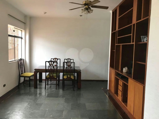 Sobrado à venda com 3 quartos, sendo 1 suíte,  em Tremembé, São Paulo, SP