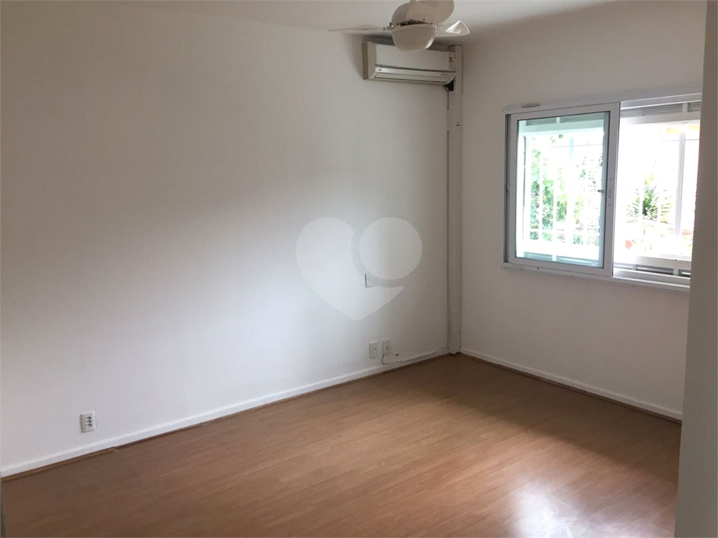 Casa de Vila à venda com 3 quartos, sendo 1 suíte, em Itaim Bibi, São Paulo, SP