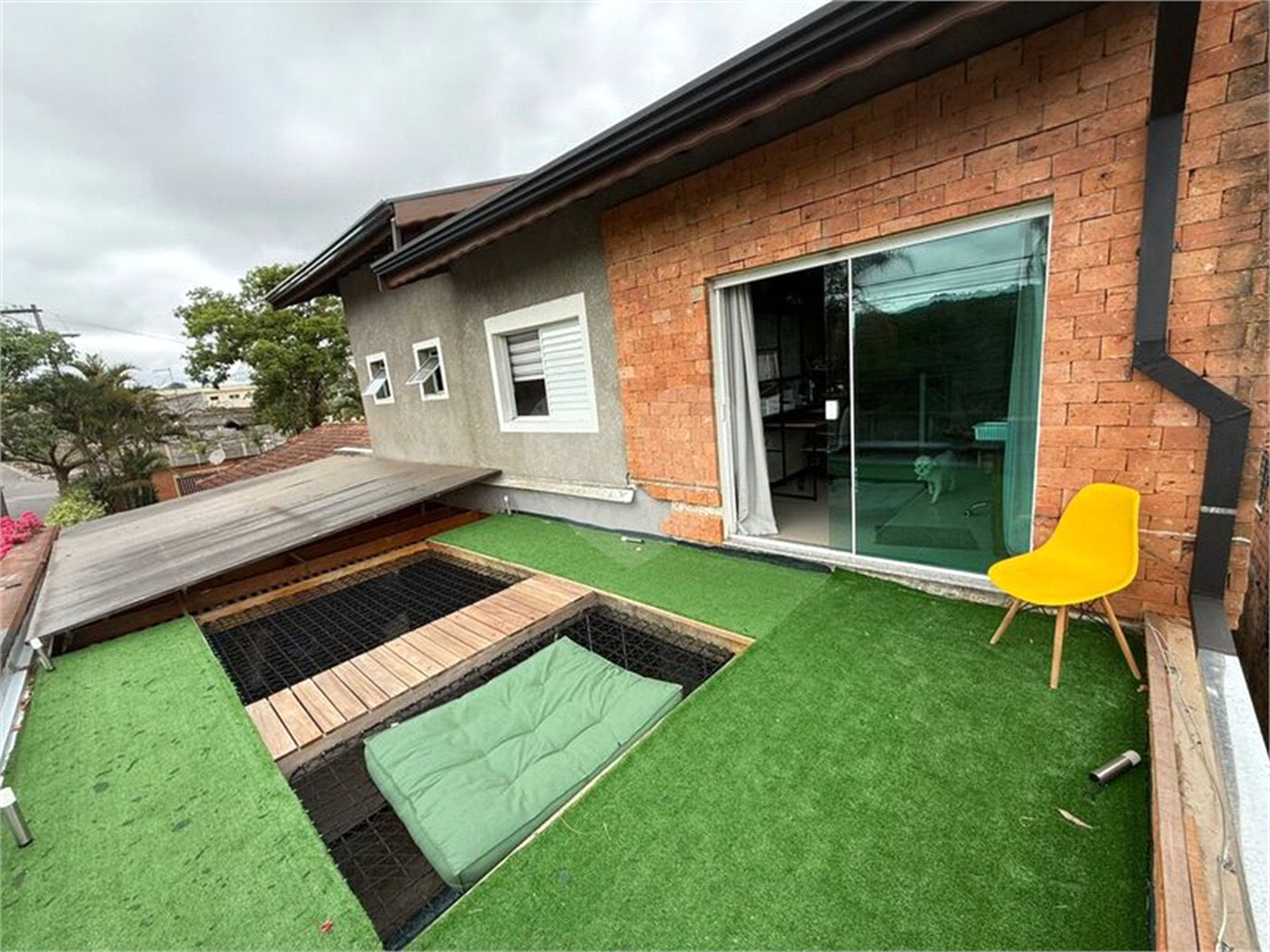 Casa à venda com 3 suítes em Taboão, São Roque, SP
