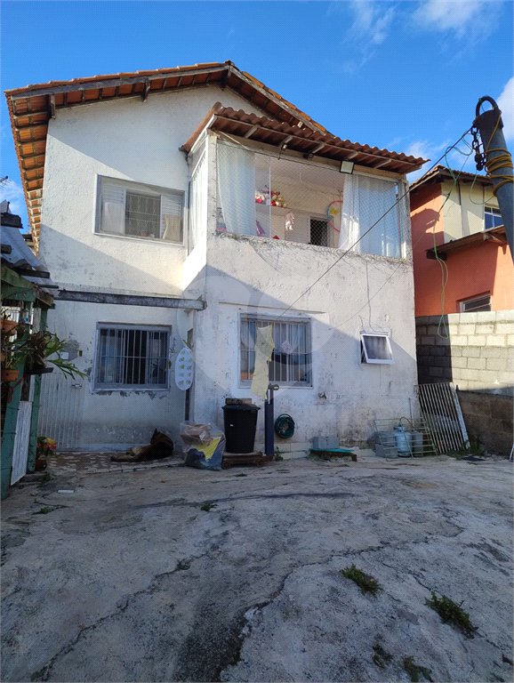 Casa à venda com 3 quartos, sendo 2 suítes, no Centro (mailasqui), São Roque, SP
