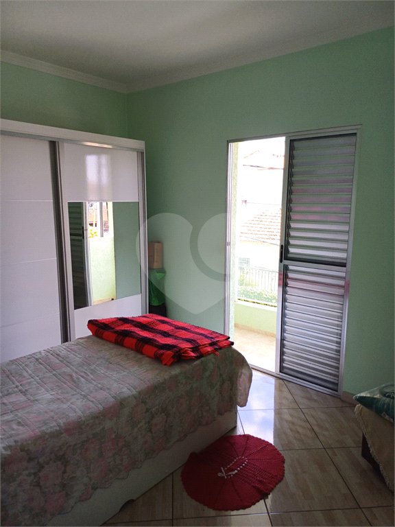 Casa à venda com 4 quartos em Vila Nivi, São Paulo, SP