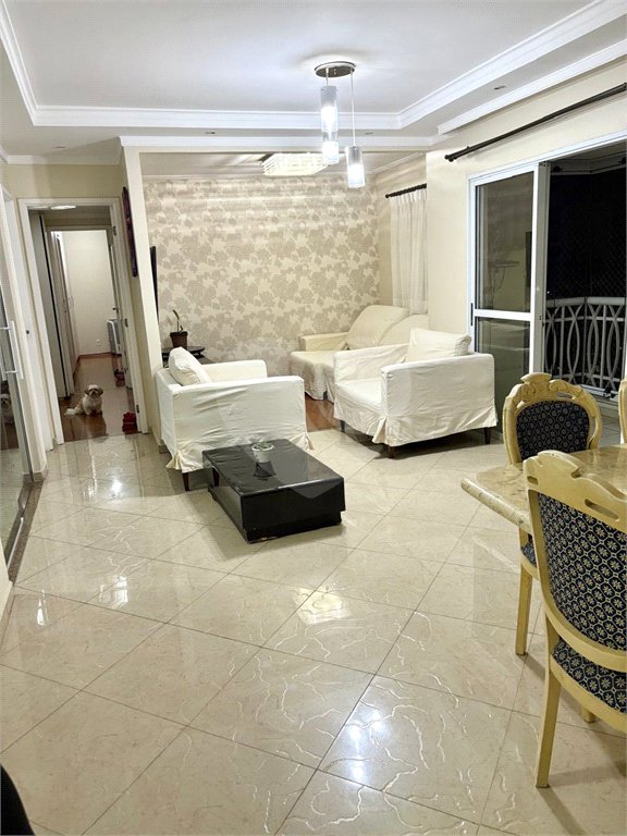 Apartamento à venda com 3 quartos, sendo 1 suíte, em Vila Oratório, São Paulo, SP