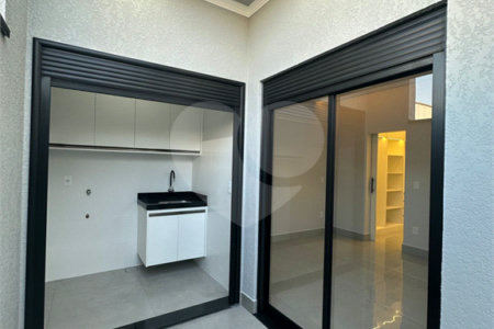 Casa à venda com 3 quartos, sendo 1 suíte, no condomínio Park Gran Reserve, Indaiatuba - SP