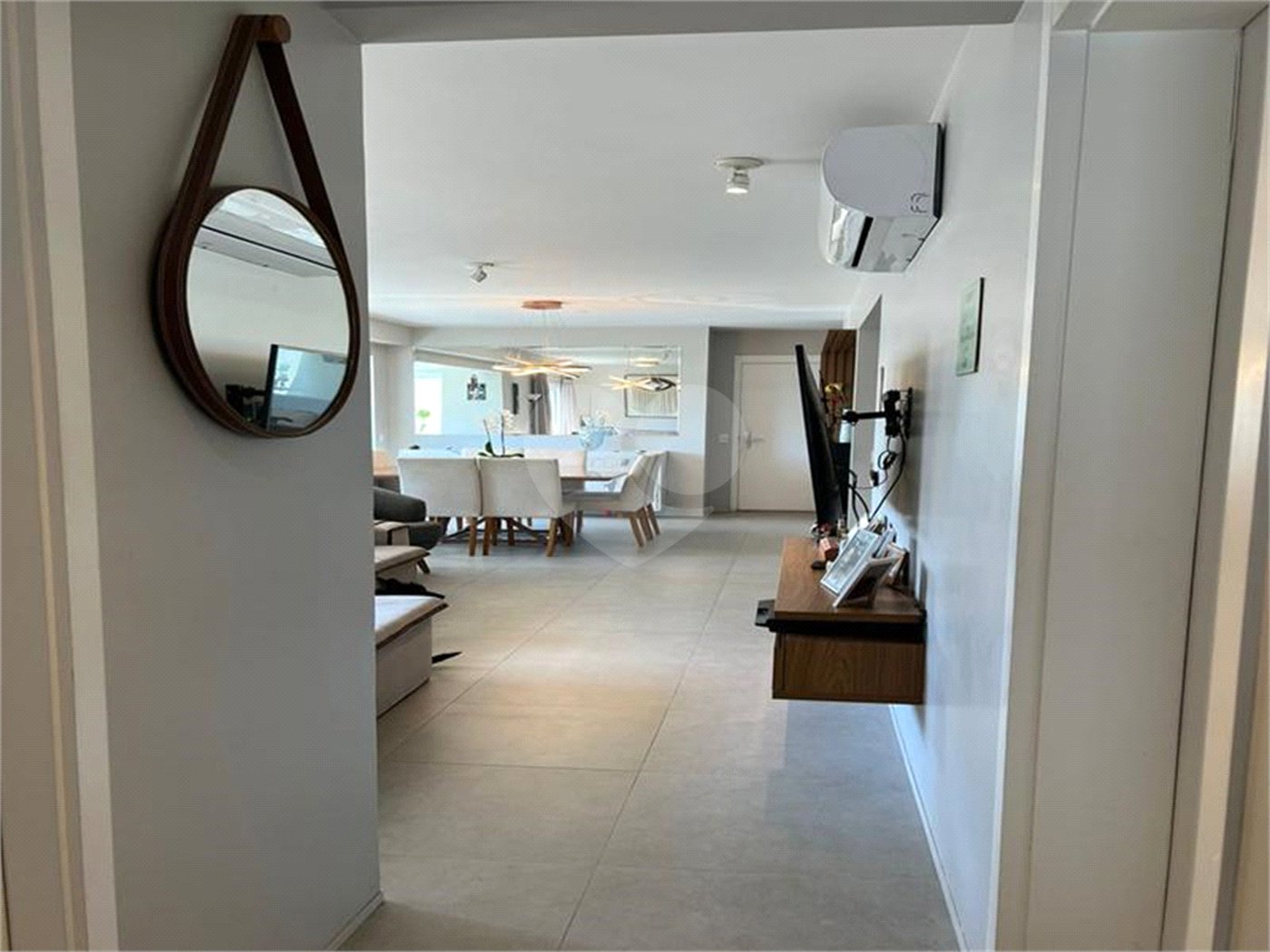 Apartamento à venda com 3 suítes em Jardim Caboré, São Paulo, SP