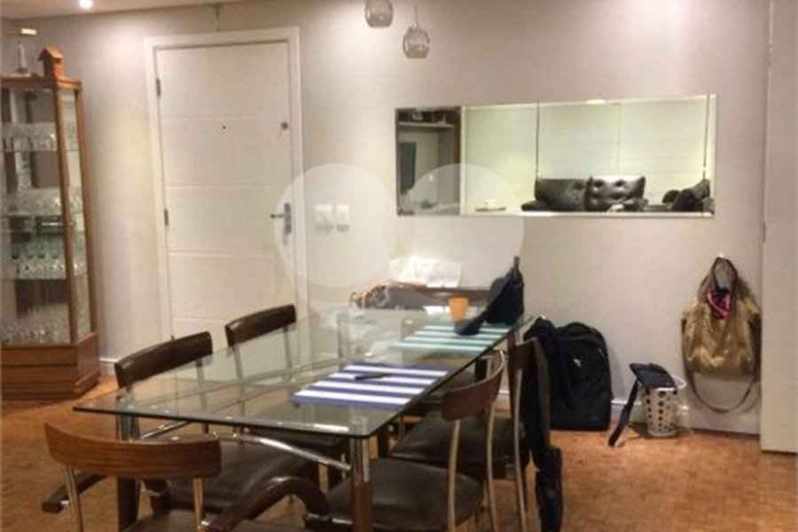 Apartamento à venda com 4 quartos, sendo 2 suítes, em Consolação, São Paulo, SP