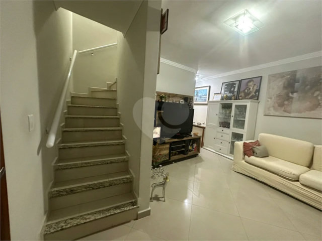 Casa à venda ou para alugar com 3 quartos, sendo 1 suíte,  em Jardim Vivan, São Paulo, SP