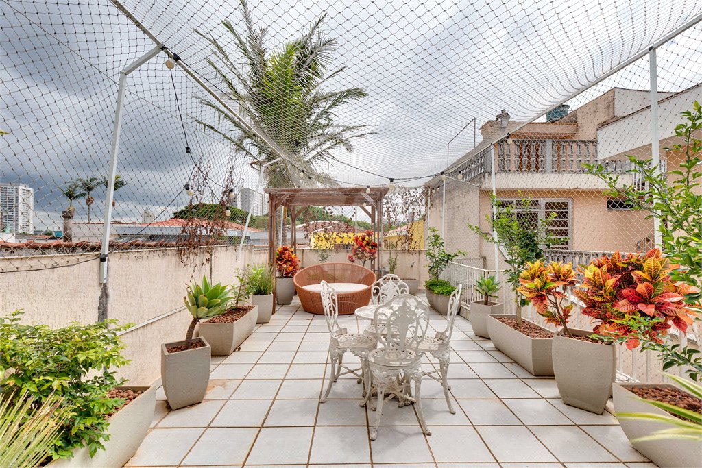 Sobrado à venda com 3 quartos, sendo 1 suíte, em Jardim Marajoara, São Paulo, SP