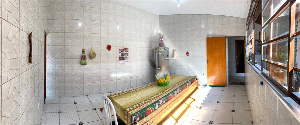 Casa à venda com 2 quartos, sendo 1 suíte, no Centro, Araçoiaba da Serra, SP
