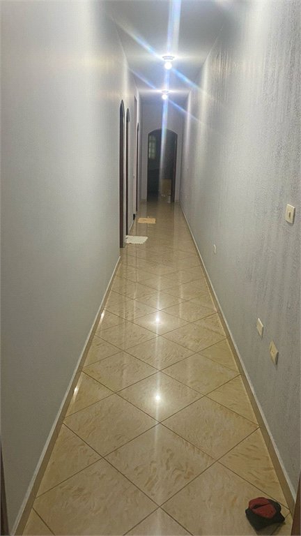 Sobrado à venda com 3 quartos, sendo 1 suíte,  em Vila Virgínia, Itaquaquecetuba, SP