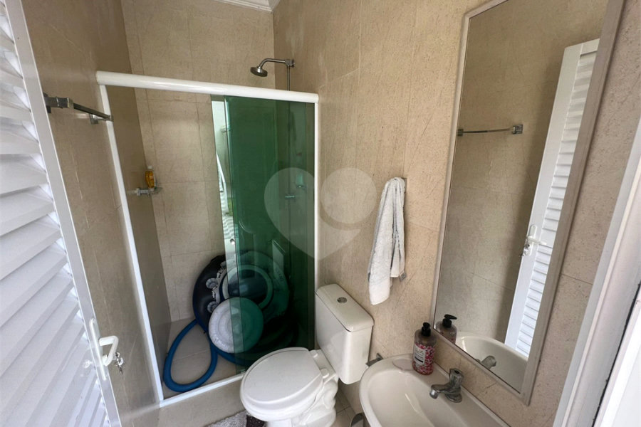 Casa à venda com 4 suítes no condomínio Parque Petrópolis 4 Secção, Mairiporã - SP