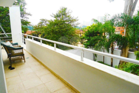 Casa à venda com 4 suítes no condomínio Vila Alba, São Paulo - SP