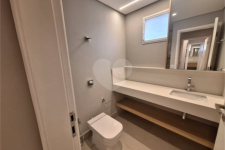 Apartamento à venda com 3 quartos, sendo 1 suíte, em Itaim Bibi, São Paulo, SP