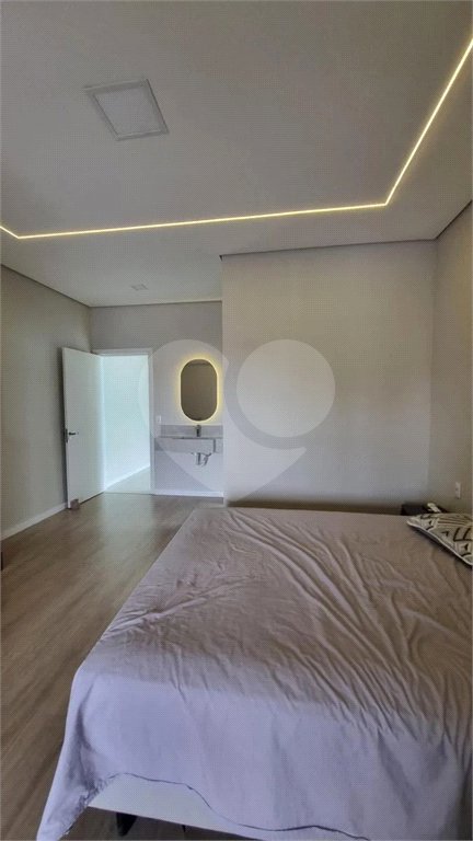 Casa à venda com 3 quartos, sendo 1 suíte, em Jardim Novo Mundo, Várzea Paulista, SP