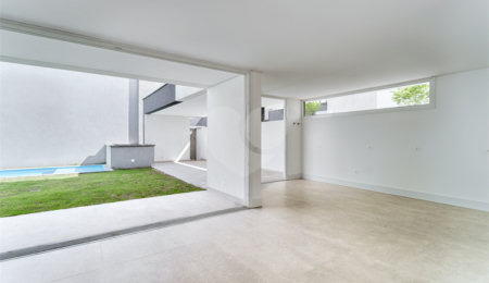 Casa à venda com 4 suítes no condomínio Edifício Jade, São Paulo - SP