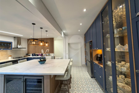 Casa à venda com 4 suítes no condomínio Saint Joseph, São Paulo - SP