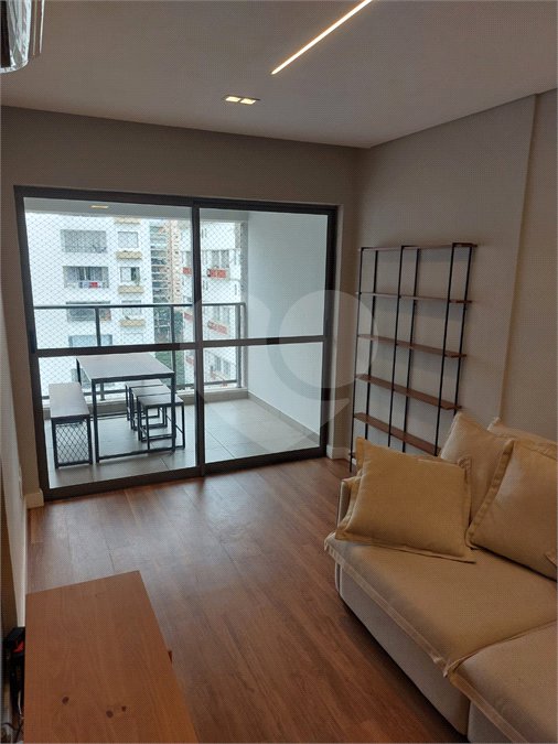 Apartamento para alugar com 2 quartos, sendo 1 suíte,  em Brooklin, São Paulo, SP