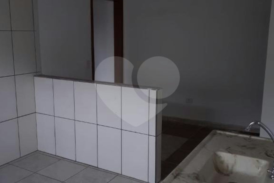 Sobrado à venda com 2 quartos em Tremembé, São Paulo, SP