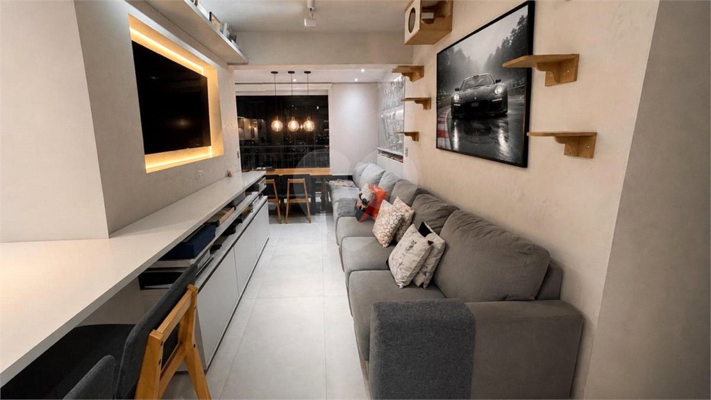 Apartamento à venda com 2 quartos, sendo 1 suíte,  em Vila Dom Pedro I, São Paulo, SP