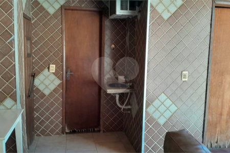 Casa à venda com 3 quartos, sendo 1 suíte, em Campo Grande, Rio de Janeiro, RJ