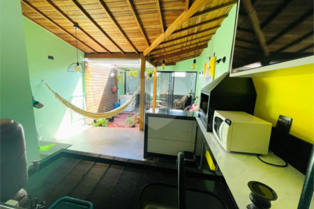 Casa à venda com 2 quartos no condomínio Villa Itália, Vinhedo - SP