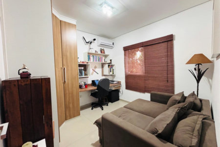 Casa à venda com 4 quartos, sendo 2 suítes, no condomínio Carmen Blanco, Sorocaba - SP