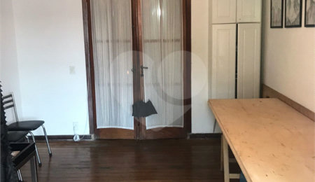 Casa Térrea à venda com 3 quartos, sendo 2 suítes,  em Jardim Floresta, São Paulo, SP