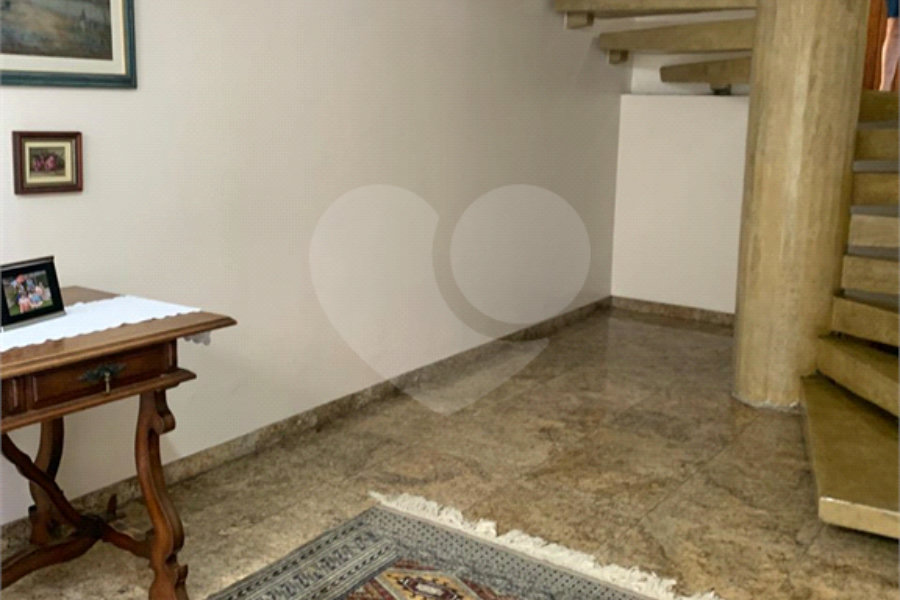 Sobrado à venda com 3 quartos, sendo 2 suítes, em Jardim São Bento, São Paulo, SP