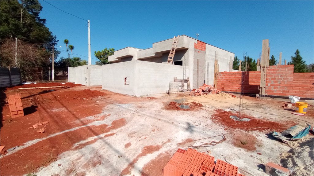 Casa à venda com 2 quartos em Vila Progresso, Itapetininga, SP