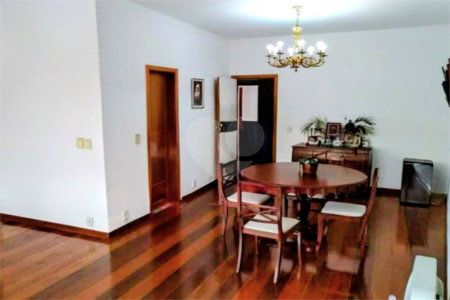 Apartamento à venda com 4 quartos, sendo 2 suítes,  em Tijuca, Rio de Janeiro, RJ